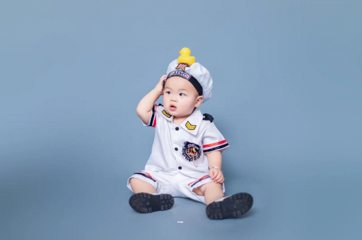 新野宝宝几个月攒肚子 新野宝宝几个月攒肚子